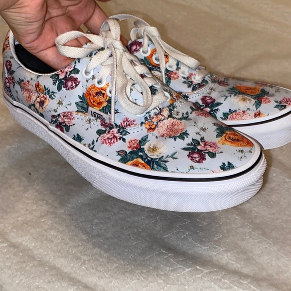 Authentic Floral canvas Vans - Picture 4 of 5